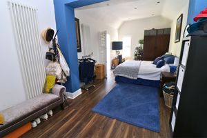 Photo 27- click for photo gallery